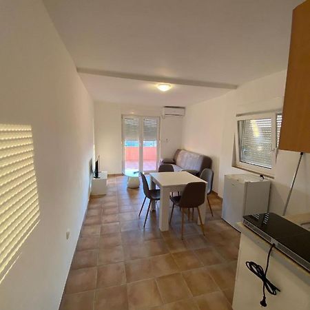 Apartments Dalmatia สเวติ เปตาร์ ภายนอก รูปภาพ