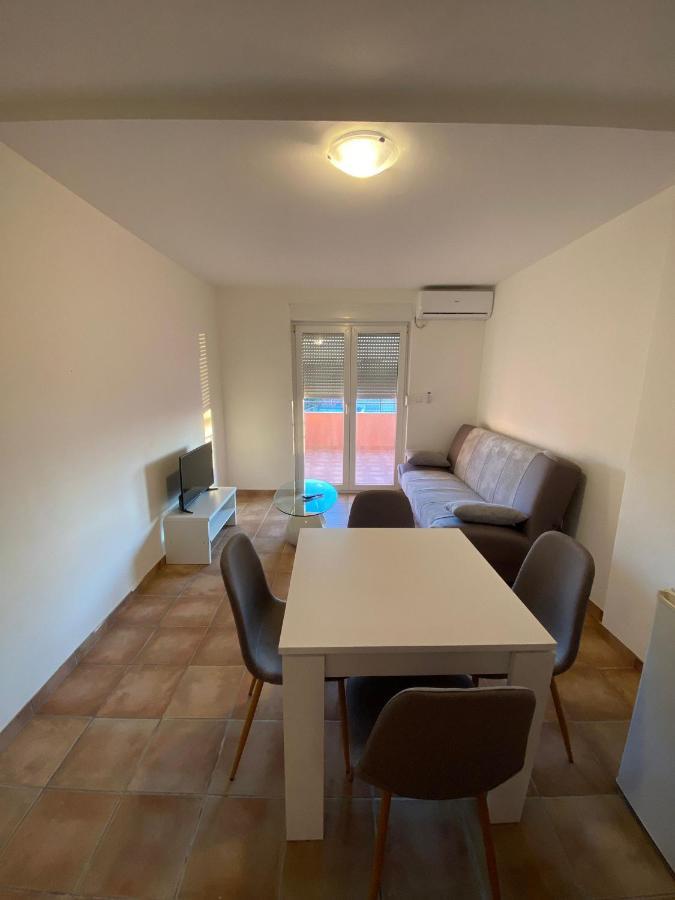 Apartments Dalmatia สเวติ เปตาร์ ภายนอก รูปภาพ
