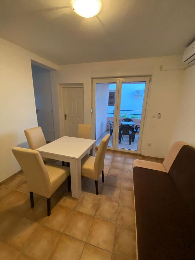 Apartments Dalmatia สเวติ เปตาร์ ภายนอก รูปภาพ