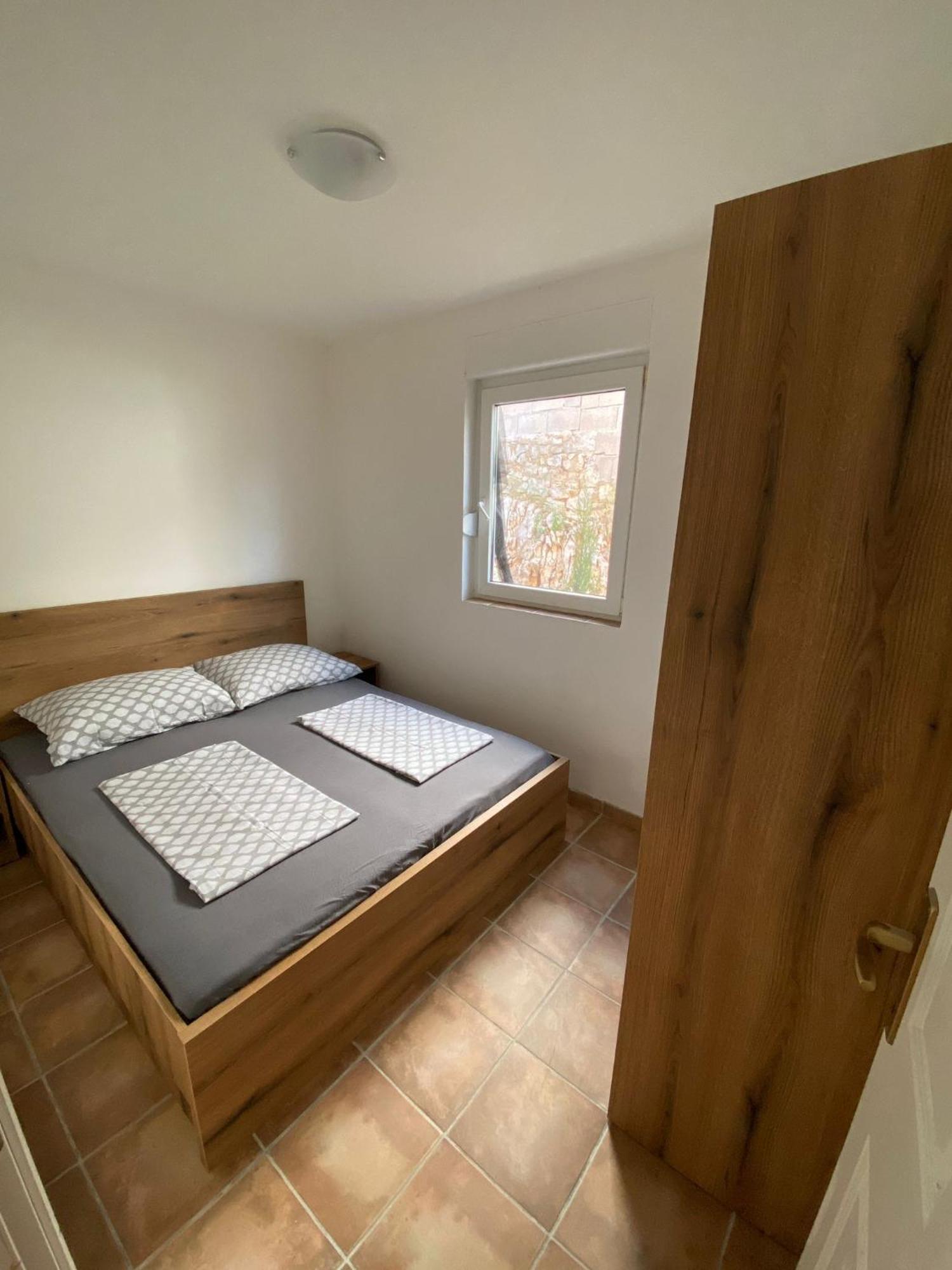 Apartments Dalmatia สเวติ เปตาร์ ห้อง รูปภาพ